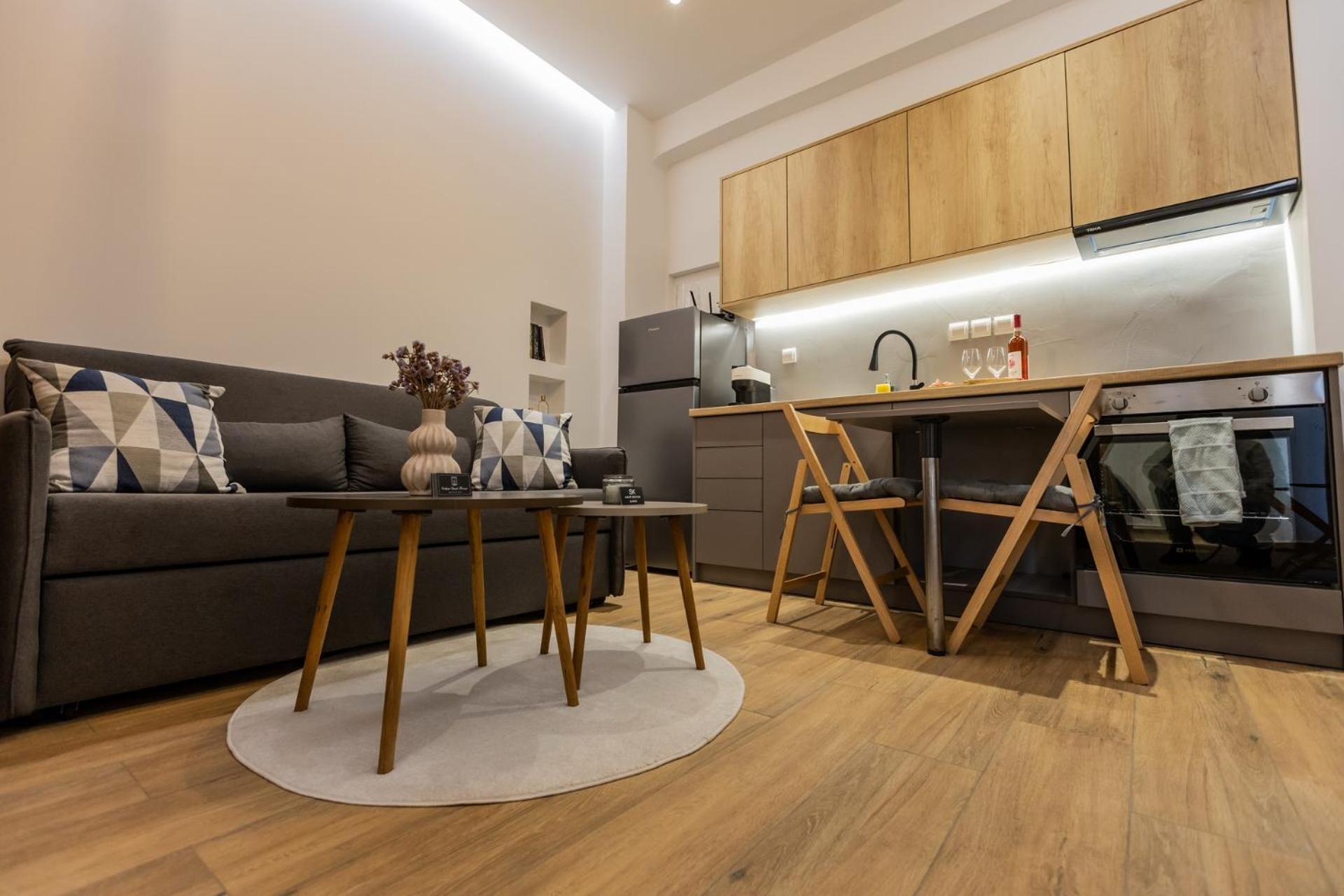 Calma Guest House نافبكْتوس المظهر الخارجي الصورة